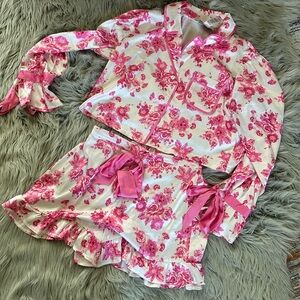 🌷🌷NEW Beach Riot Pink Floral Two-Piece Pajama Set